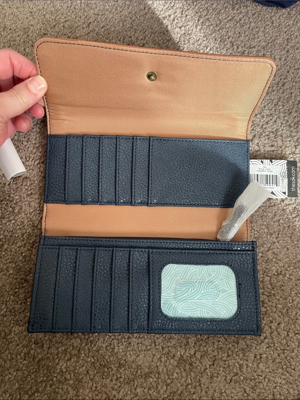The Sak Navy and Brown Leather Iris Flap Wallet - Picture 4 of 13